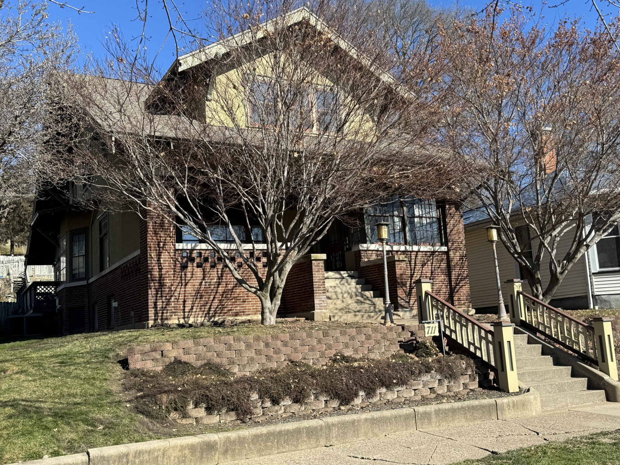 Fraise Auction & Real Estate